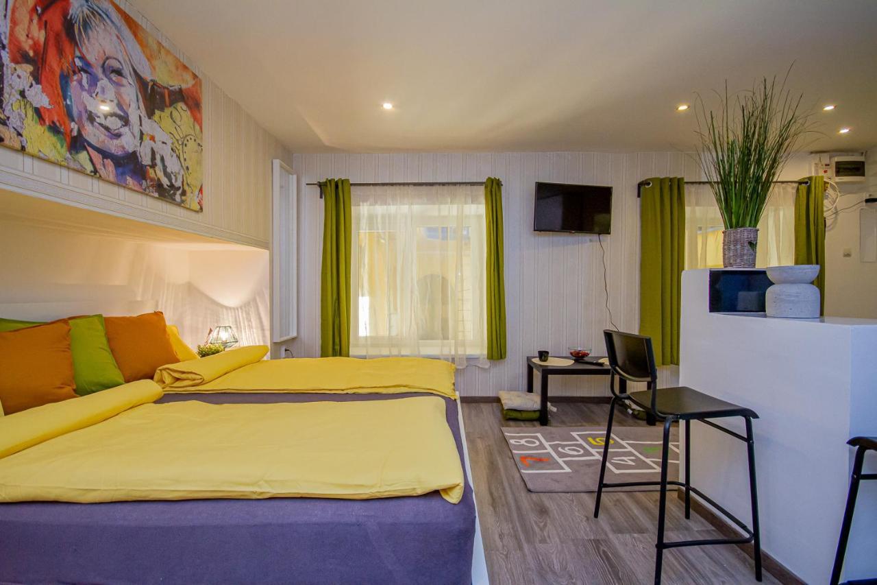 Urania Apartment Budapest Exterior photo