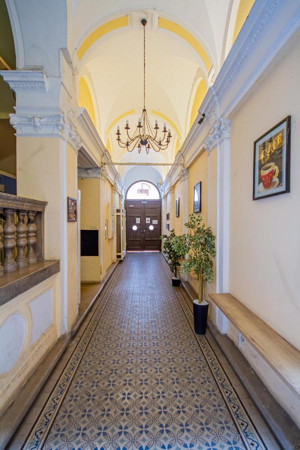 Urania Apartment Budapest Exterior photo